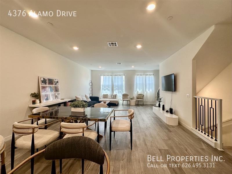 Stunning Townhome in Arcadia property image