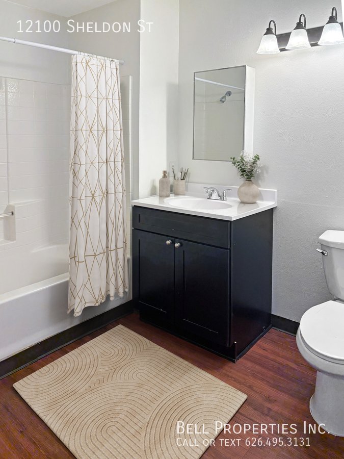 Bella Vista Apartments property image